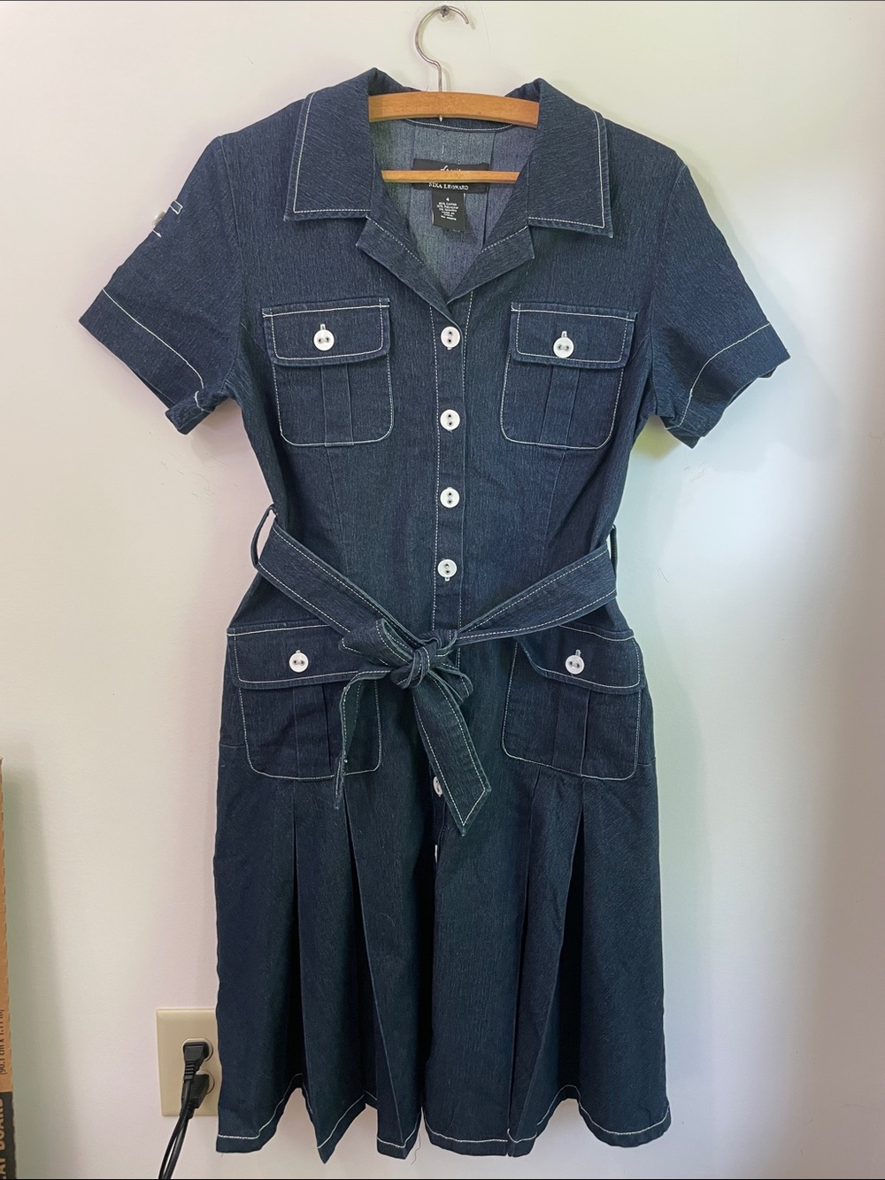 Lennie for Nina Leonard Dark Blue Denim Patch Pocket Pleated Shirt Dress Size 4